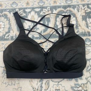 Victoria’s Secret Lightweight Sports Bra Size 34DD